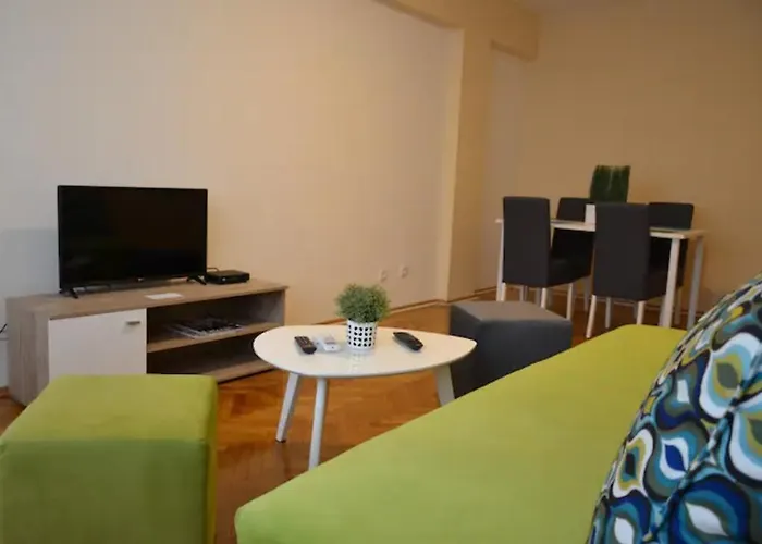 Apartments Sat